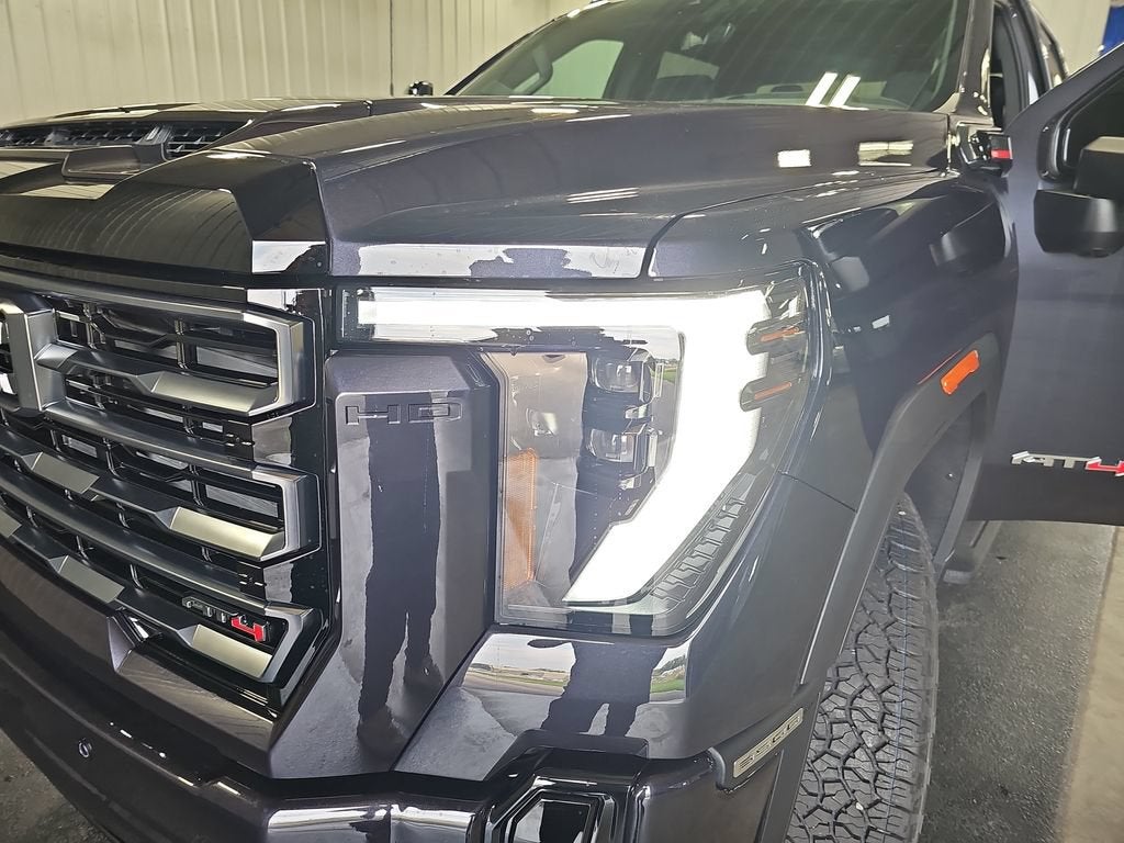 2026 GMC Sierra 3500 HD AT4