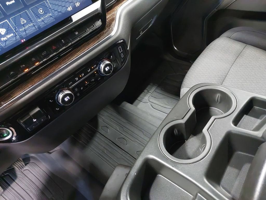 2024 GMC Sierra 1500 SLE