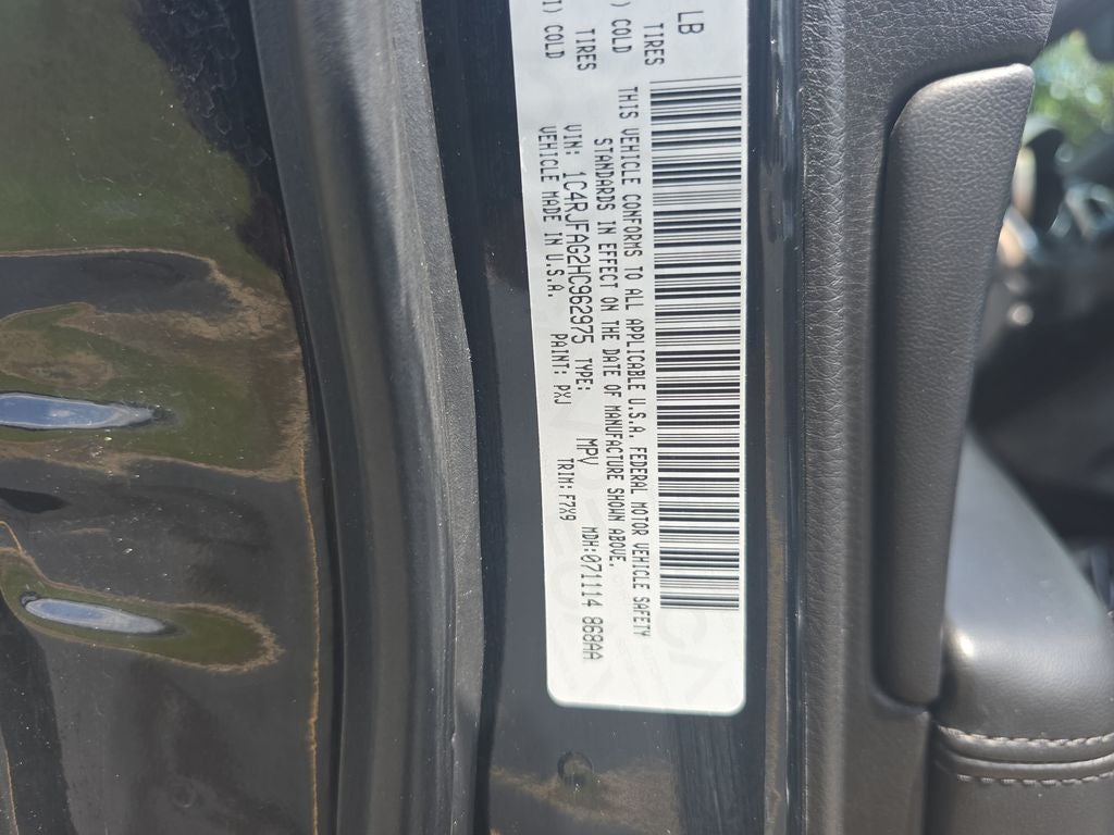 2017 Jeep Grand Cherokee Laredo