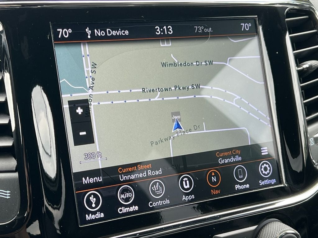2019 Jeep Grand Cherokee Altitude