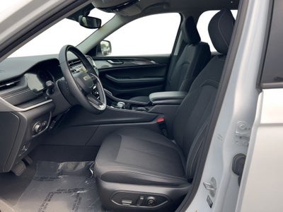 2022 Jeep Grand Cherokee Laredo