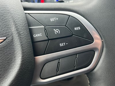 2024 Chrysler Voyager LX