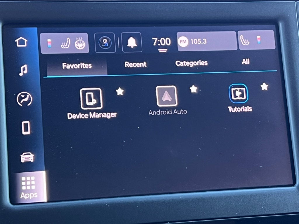 2024 Chrysler Voyager LX