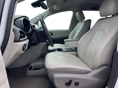 2020 Chrysler Pacifica Touring L Plus
