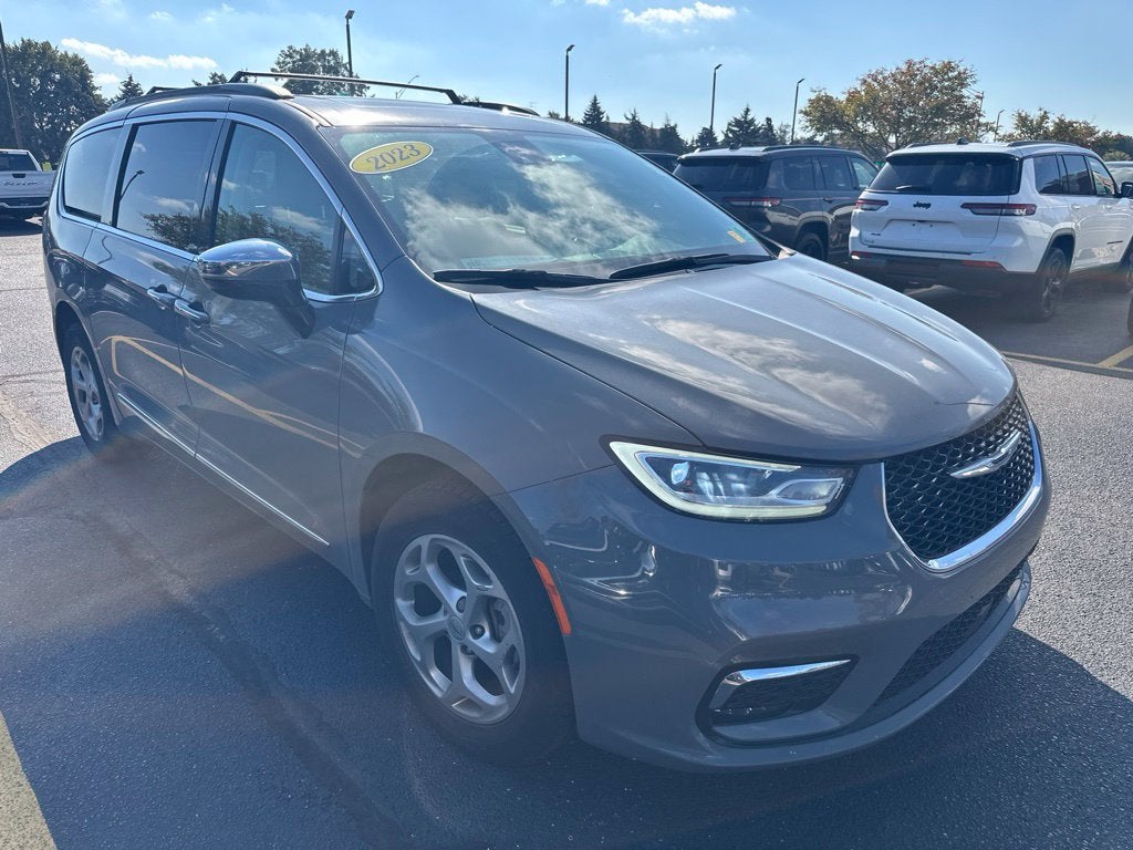 2023 Chrysler Pacifica Limited