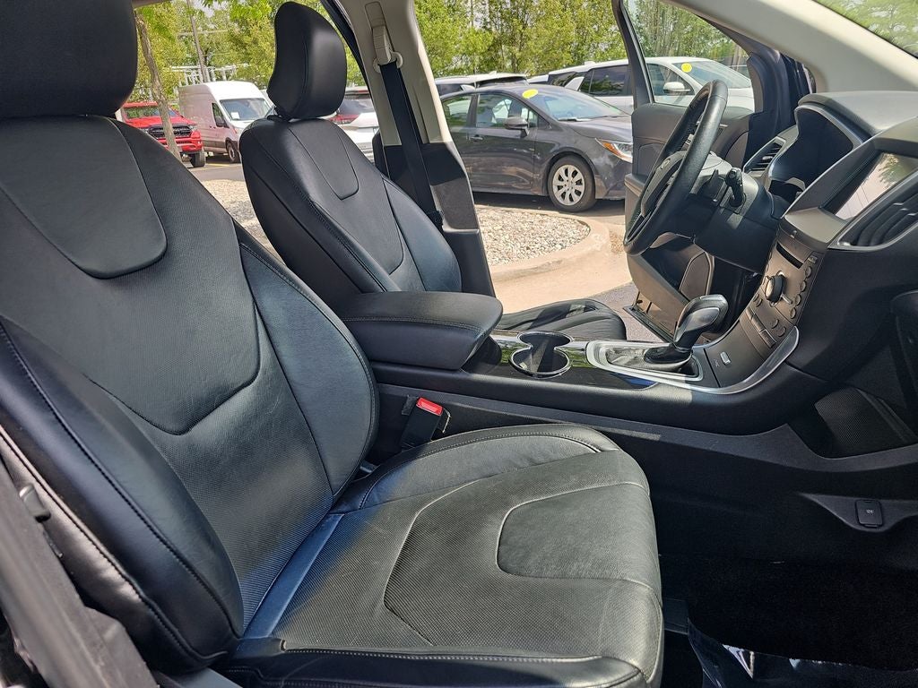 2016 Ford Edge Titanium
