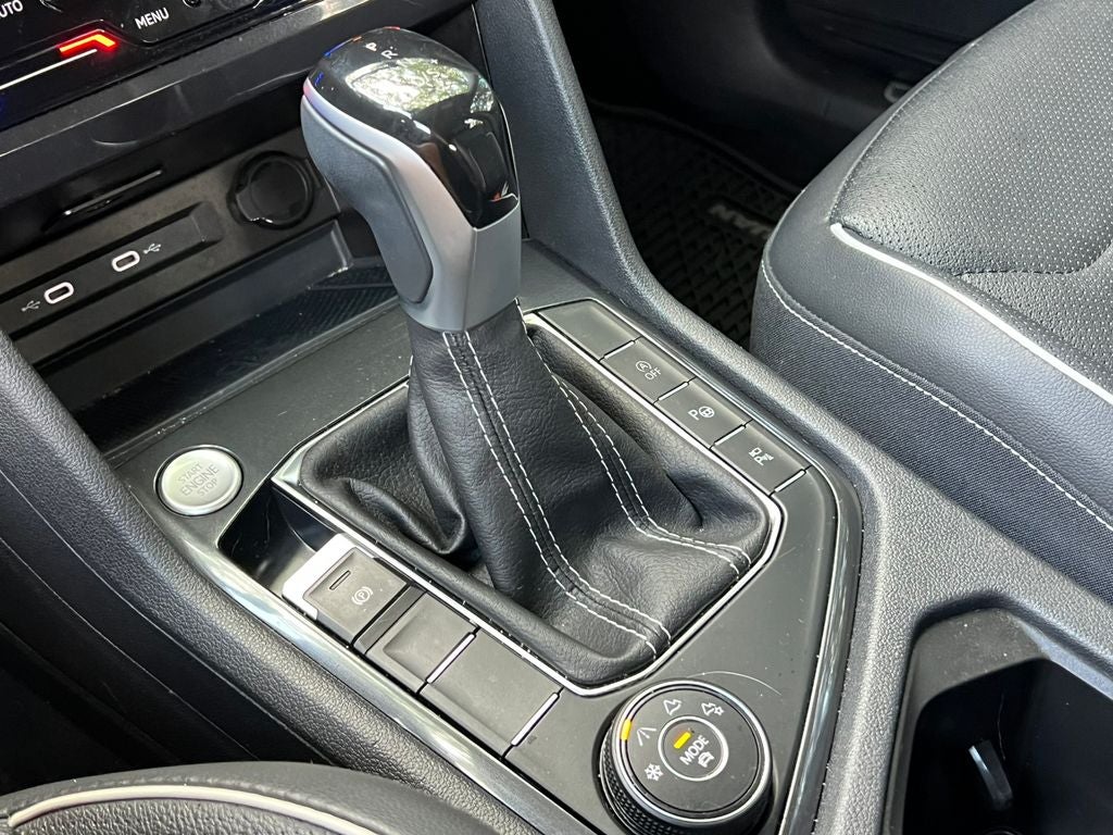 2024 Volkswagen Tiguan 2.0T SEL R-Line