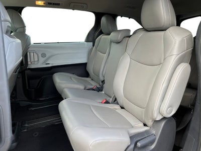 2026 Toyota Sienna XLE 8 Passenger