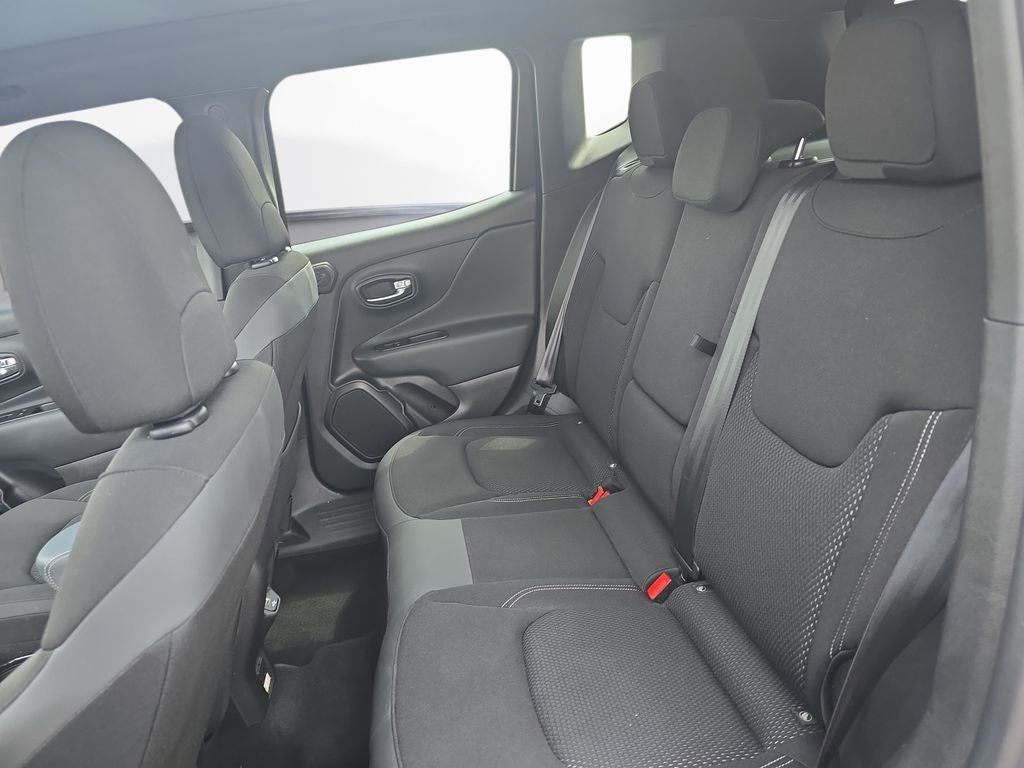 2022 Jeep Renegade Altitude