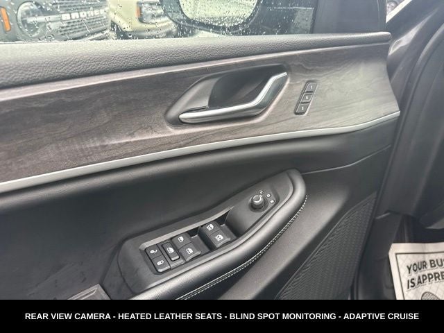 2023 Jeep Grand Cherokee L Limited 4WD
