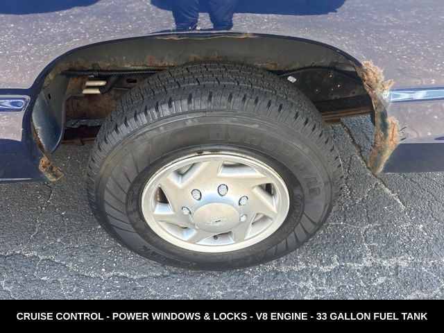 2013 Ford E-350SD XL LOW MILE LOCAL TRADE