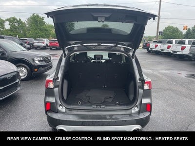2022 Ford Escape SE