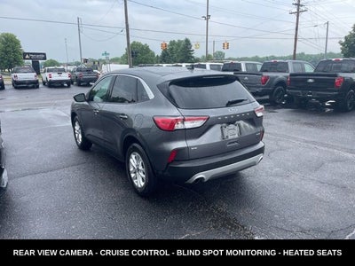 2022 Ford Escape SE