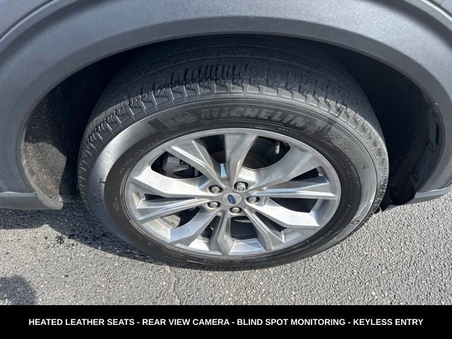 2023 Ford Explorer XLT 4WD