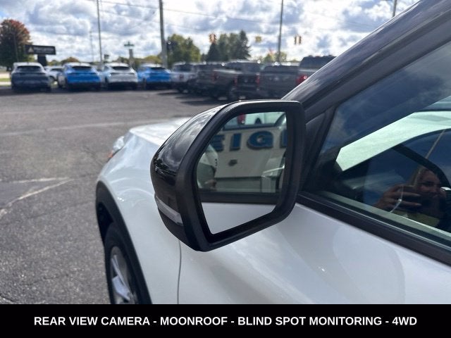 2023 Ford Explorer XLT TWIN PANEL MOONROOF