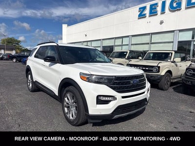 2023 Ford Explorer XLT TWIN PANEL MOONROOF