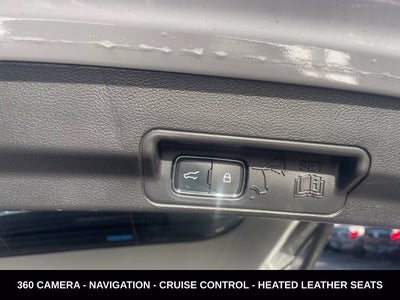 2025 Ford Explorer Active 4WD