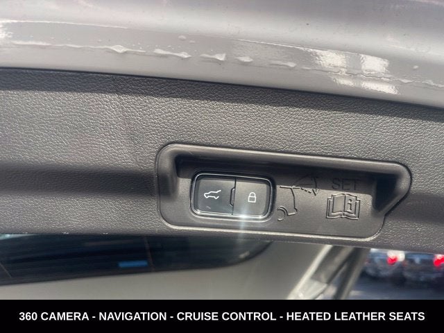 2025 Ford Explorer Active 4WD