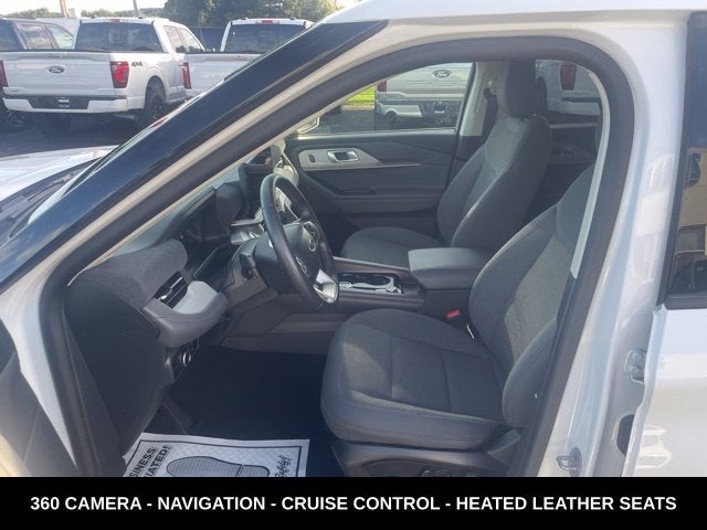 2025 Ford Explorer Active 4WD