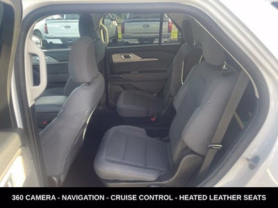 2025 Ford Explorer Active 4WD