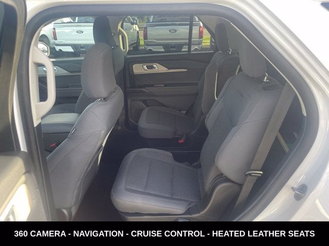 2025 Ford Explorer Active 4WD