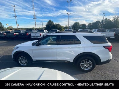 2025 Ford Explorer Active 4WD