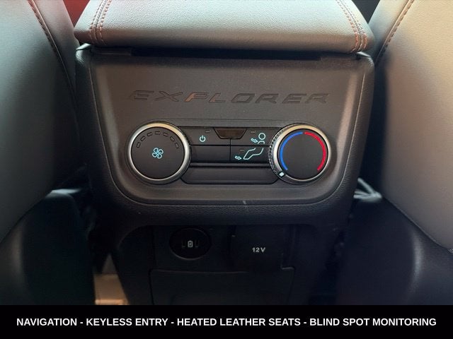 2025 Ford Explorer Active 4WD