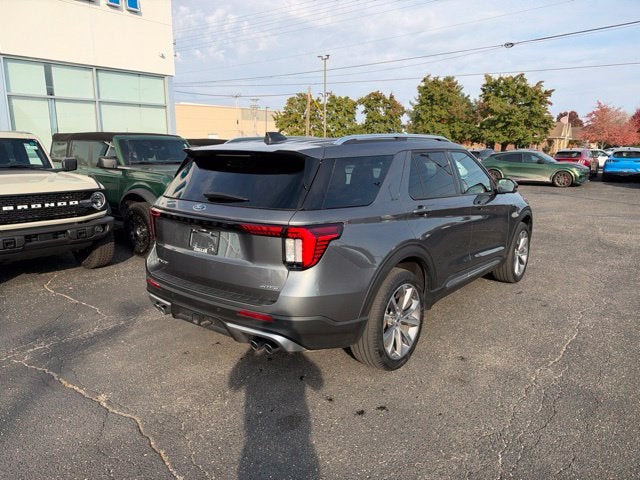 2025 Ford Explorer Platinum ULTIMATE PACKAGE
