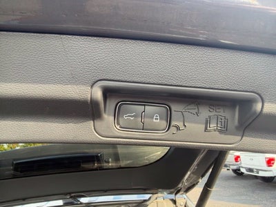 2025 Ford Explorer Platinum ULTIMATE PACKAGE