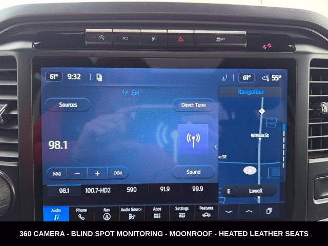 2024 Ford F-150 XLT TWIN PANEL MOONROOF
