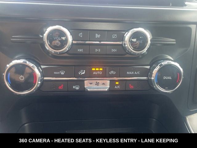2024 Ford F-150 XLT HEATED LEATHER SEATS