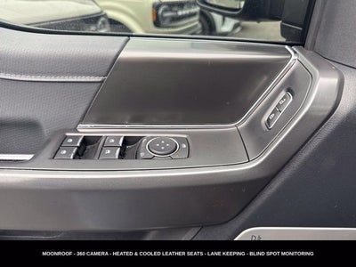 2024 Ford F-150 XLT TWIN PANEL MOONROOF
