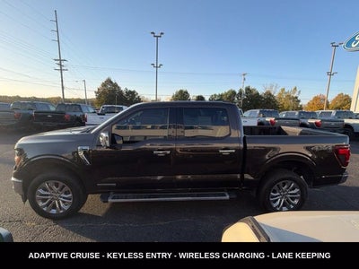 2024 Ford F-150 XLT TWIN PANEL MOONROOF