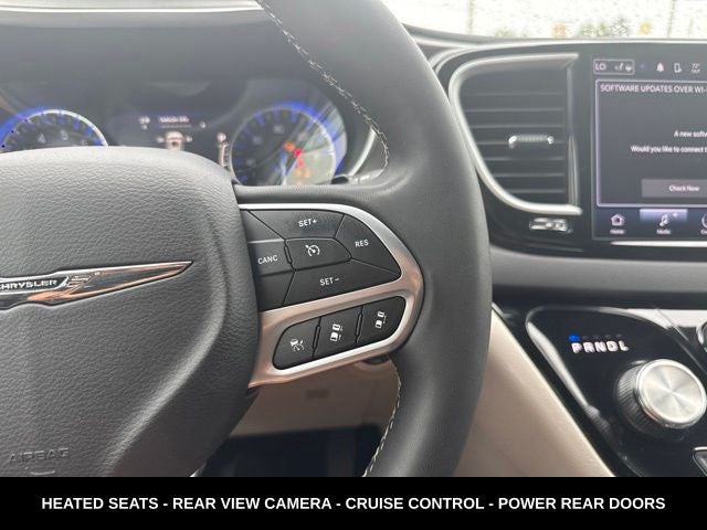 2024 Chrysler Pacifica Touring L STOW N GO SEATING