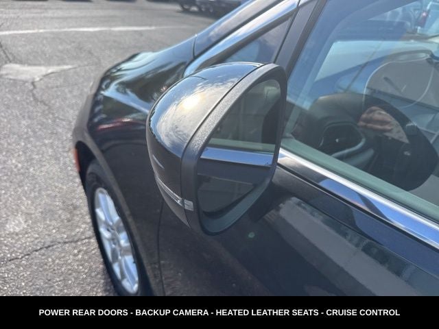 2023 Chrysler Pacifica Touring L HEATED SEATS & STEERING WHEEL