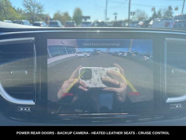 2023 Chrysler Pacifica Touring L HEATED SEATS & STEERING WHEEL