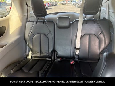 2023 Chrysler Pacifica Touring L HEATED SEATS & STEERING WHEEL