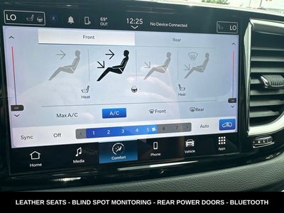 2024 Chrysler Pacifica Touring L STOW N GO SEATING