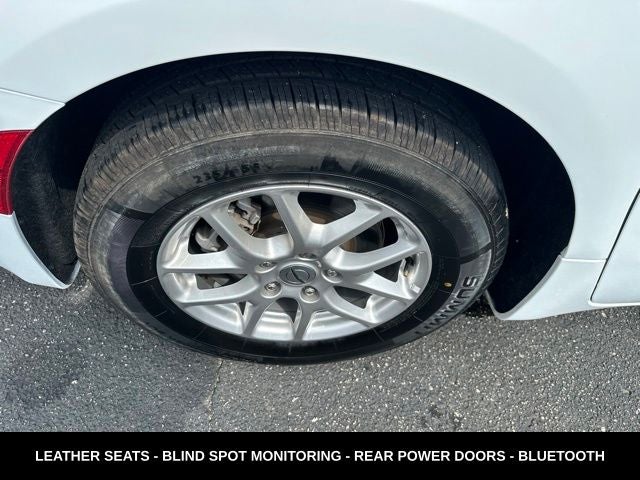 2024 Chrysler Pacifica Touring L STOW N GO SEATING