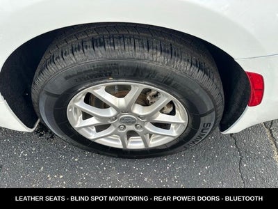 2024 Chrysler Pacifica Touring L STOW N GO SEATING