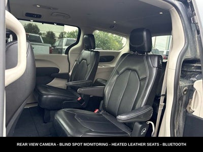 2024 Chrysler Pacifica Touring L STOW N GO SEATING