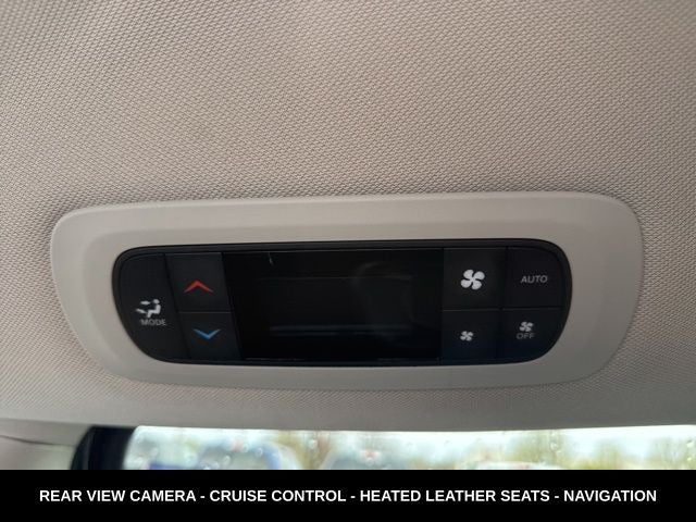 2023 Chrysler Pacifica Touring L HEATED SEATS & STEERING WHEEL