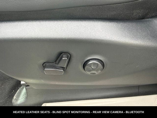2024 Chrysler Pacifica Touring L STOW N GO SEATING