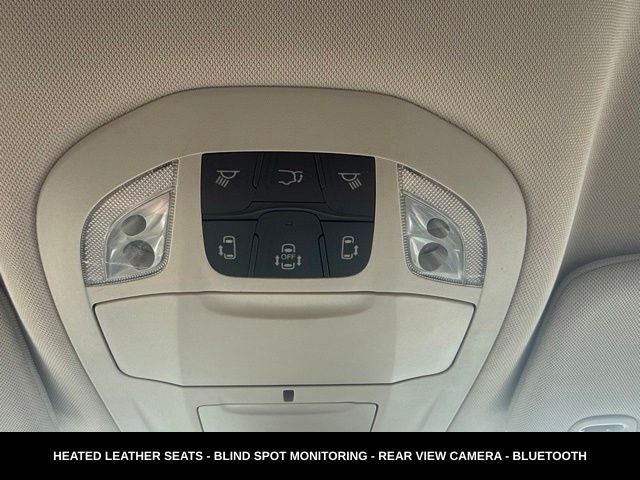 2024 Chrysler Pacifica Touring L STOW N GO SEATING