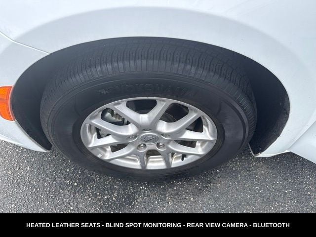 2024 Chrysler Pacifica Touring L STOW N GO SEATING