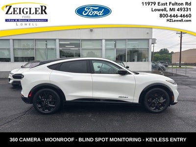 2023 Ford Mustang Mach-E Premium AWD