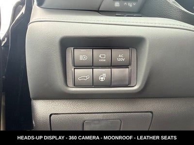 2026 Toyota Highlander Hybrid Platinum LESS THAN 200 MILES HYBRID AWD