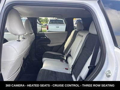2025 Mitsubishi Outlander SE 3RD ROW