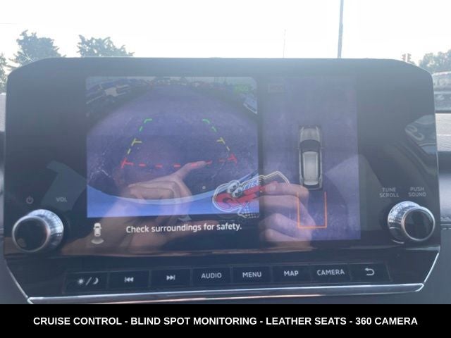 2024 Mitsubishi Outlander Base