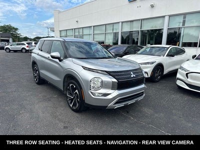 2024 Mitsubishi Outlander SE 3RD ROW
